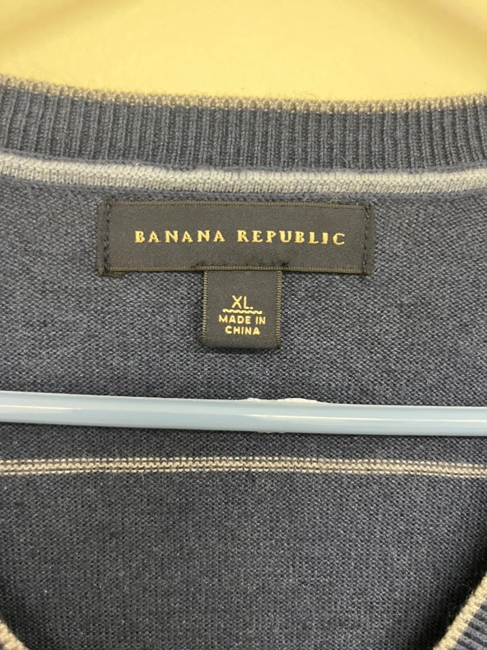 Banana Republic V Neck Silk/Cashmere Blend Striped Sweater XL